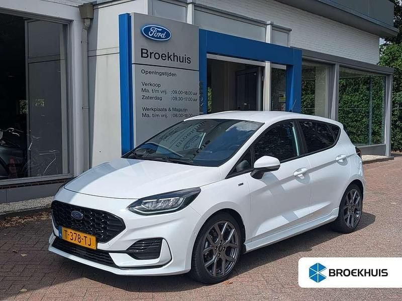 Wit Gebruikt 2023 Ford Fiesta ST-Line X Hatchback | € 21.500 (Iets duurder) - Afbeelding 1/4