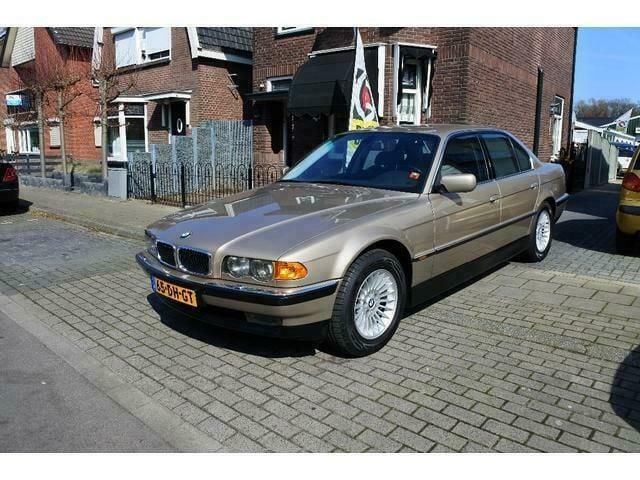 Occasion BMW 750 327 PK (240 kW) 1999 Beige Sedan