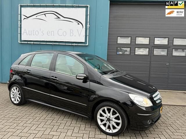 Zwart Gebruikt 2007 Mercedes B170 MPV | € 4.750 (Goede deal) - Afbeelding 1/4