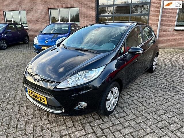 Occasion Ford Fiesta Ghia 82 PK (60 kW) 2011 Zwart Hatchback
