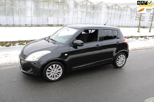 Zwart (metallic) Occasion 2011 Suzuki Swift Exclusive Hatchback | € 5.900 (Eerlijke prijs) - Afbeelding 1/4