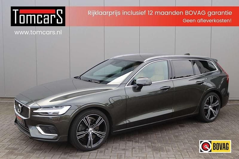 Bruin Gebruikt 2022 Volvo V60 Inscription Stationwagen | € 37.950 (Eerlijke prijs) - Afbeelding 1/3
