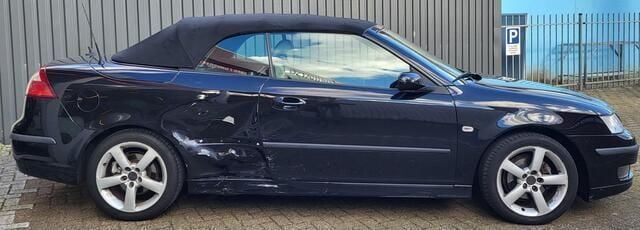 Occasion Saab 9-3 Cabriolet Vector 150 PK (110 kW) 2006 Zwart Cabriolet