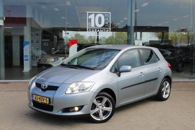 Grijs Gebruikt 2009 Toyota Auris Hatchback | € 6.495 (Eerlijke prijs) - Afbeelding 1/4