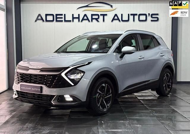 Zilver Gebruikt 2022 Kia Sportage SUV | € 25.950 (Eerlijke prijs) - Afbeelding 1/4