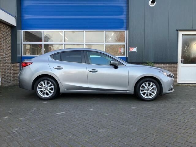 Occasion Mazda 3 120 PK (88 kW) 2015 Grijs Sedan