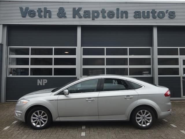 Occasion Ford Mondeo S 240 PK (176 kW) 2011 Grijs Hatchback