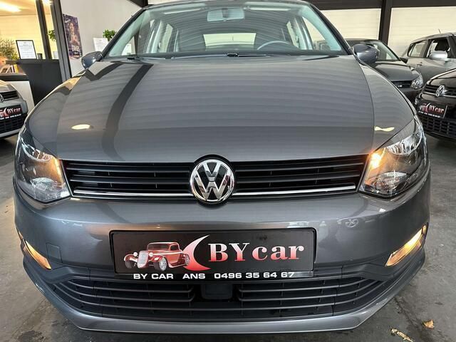 Occasion VW Polo 2015 Grijs Sedan
