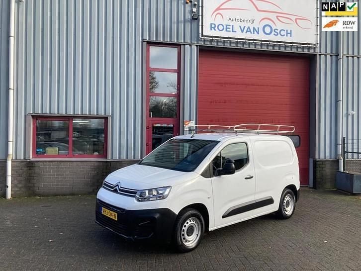 Wit Gebruikt 2021 Citroën Berlingo Sedan | € 9.950 (Goede deal) - Afbeelding 1/4