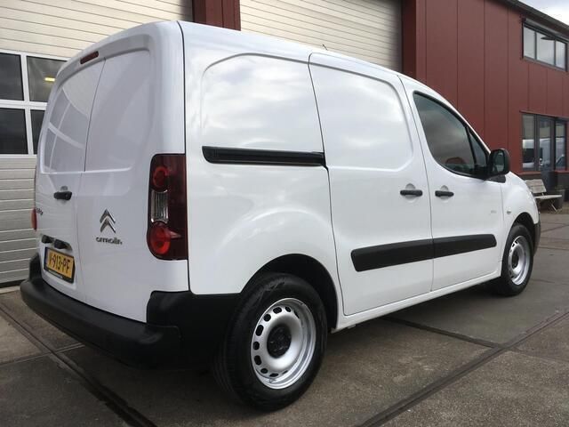 Occasion Citroën Berlingo Comfort 75 PK (55 kW) 2018 Wit MPV