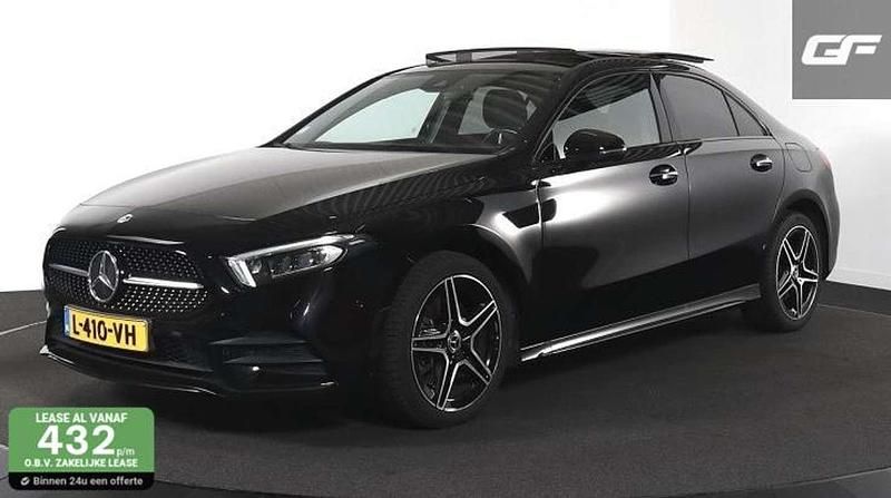 Zwart Gebruikt 2021 Mercedes A250 AMG Sedan | € 26.950 (Eerlijke prijs) - Afbeelding 1/4