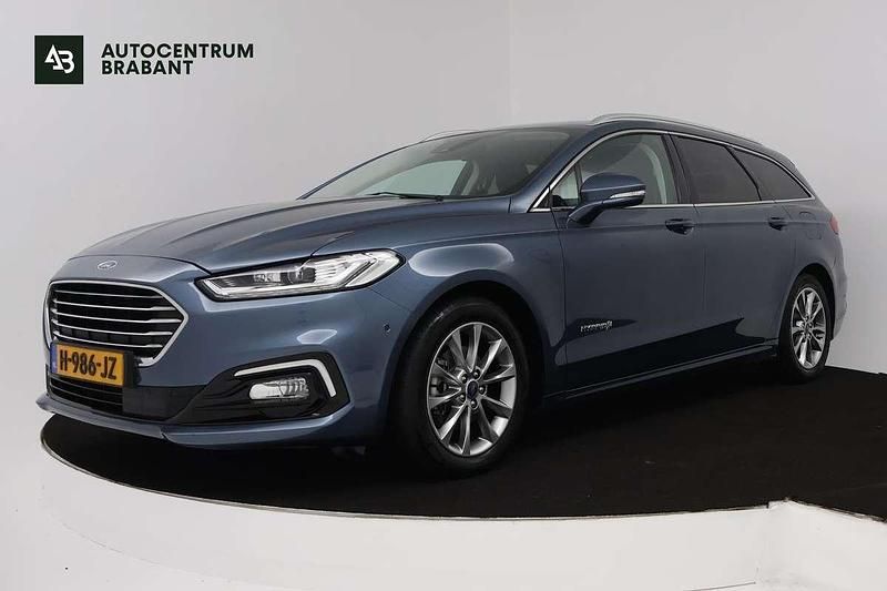 Blauw, metallic lak Gebruikt 2020 Ford Mondeo Vignale Stationwagen | € 17.945 (Super prijs) - Afbeelding 1/4