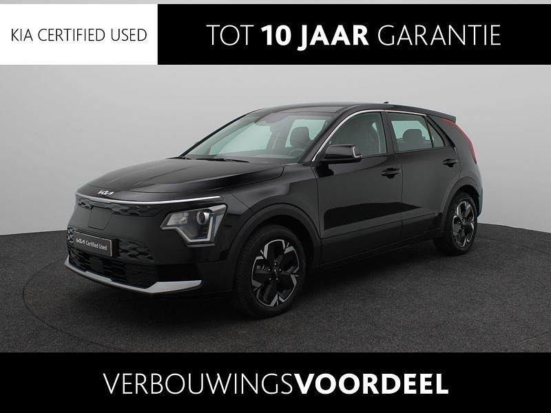 Zwart Gebruikt 2024 Kia e-Niro Light SUV | € 30.940 (Super prijs) - Afbeelding 1/4