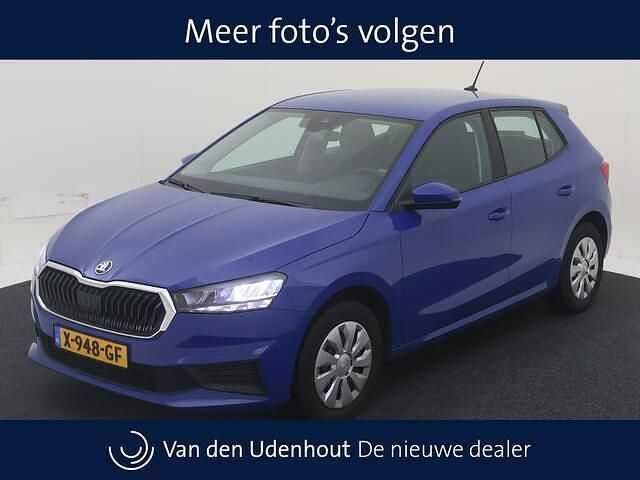 Blauw Gebruikt 2023 Skoda Fabia Ambition Hatchback | € 17.450 (Eerlijke prijs) - Afbeelding 1/4