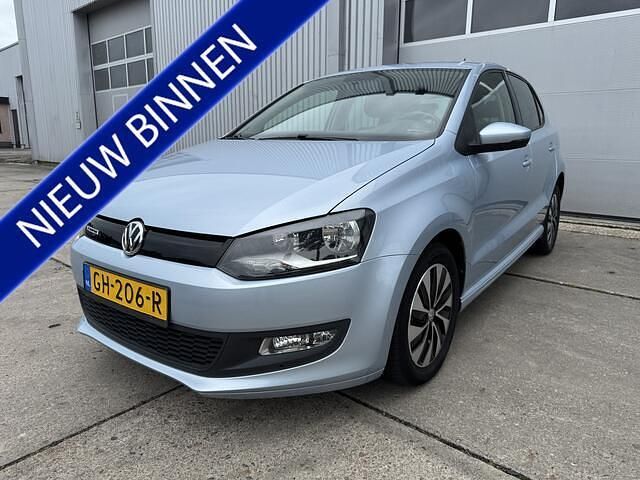 Grijs Gebruikt 2015 VW Polo Hatchback | € 5.950 (Goede deal) - Afbeelding 1/4