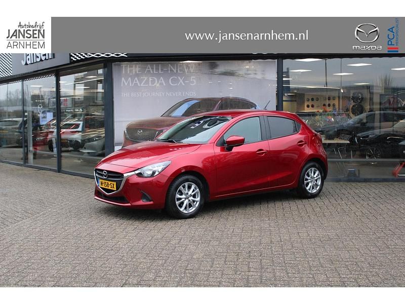 Soul red crystal metallic (46v) (licht rood) Occasion 2018 Mazda 2 Hatchback | € 15.450 (Eerlijke prijs) - Afbeelding 1/4