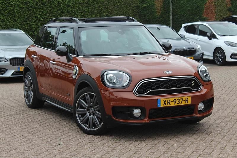 Bruin Occasion 2019 Mini Cooper S Countryman Chili SUV | € 20.750 (Eerlijke prijs) - Afbeelding 1/4