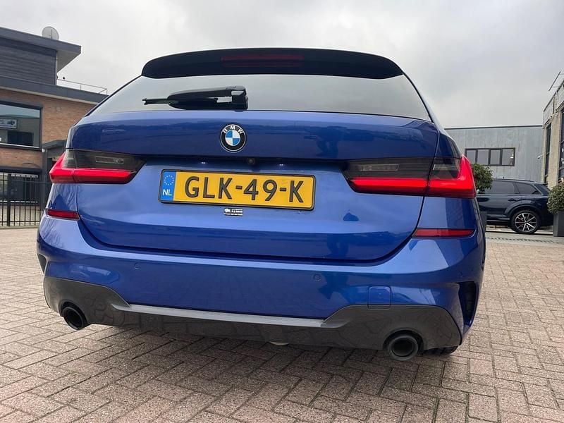 Occasion BMW 330 Executive 184 PK (135 kW) 2021 Blauw Stationwagen