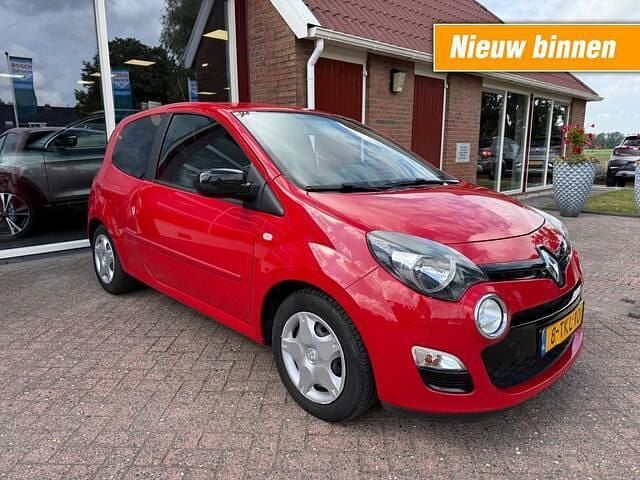 Rood Gebruikt 2014 Renault Twingo Dynamique Hatchback | € 4.500 (Goede deal) - Afbeelding 1/4