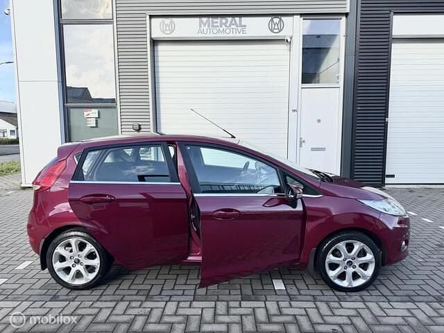 Occasion Ford Fiesta Titanium 82 PK (60 kW) 2010 Rood Hatchback