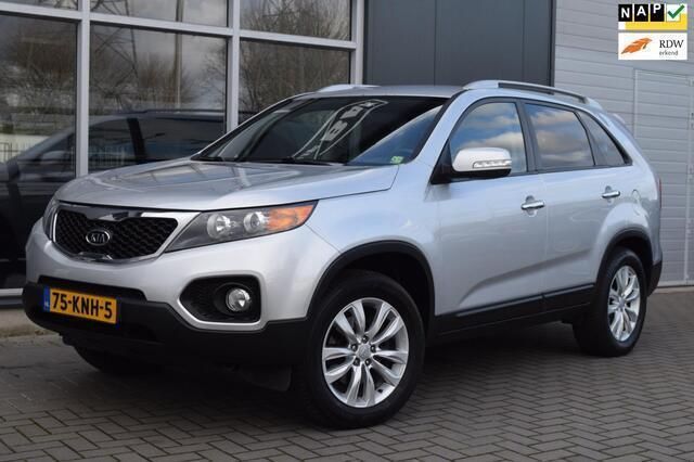 Grijs Gebruikt 2010 Kia Sorento 2 SUV | € 5.499 (Eerlijke prijs) - Afbeelding 1/4