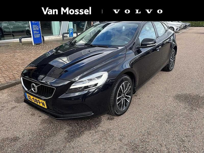 Gebruikt 2016 Volvo V40 Stationwagen | € 17.440 (Iets duurder) - Afbeelding 1/4