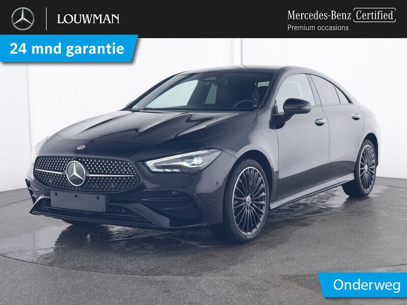 Zwart Gebruikt 2024 Mercedes CLA250e AMG Sedan | € 43.945 (Eerlijke prijs) - Afbeelding 1/4