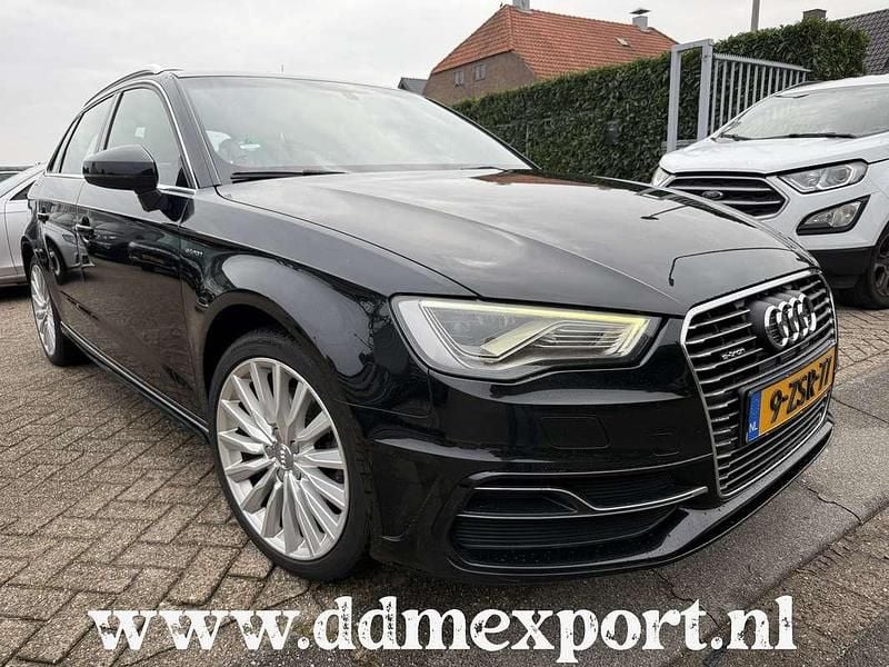 Zwart Gebruikt 2015 Audi A3 Sportback e-tron Ambition Sedan | € 7.999 (Iets duurder) - Afbeelding 1/4
