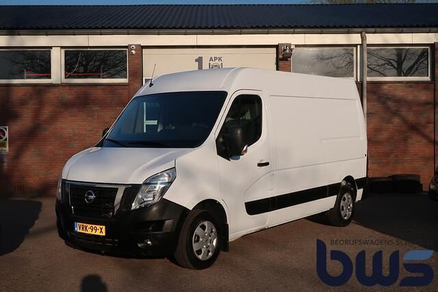 Wit Gebruikt 2022 Nissan Interstar N-Connecta Van | € 15.950 - Afbeelding 1/4