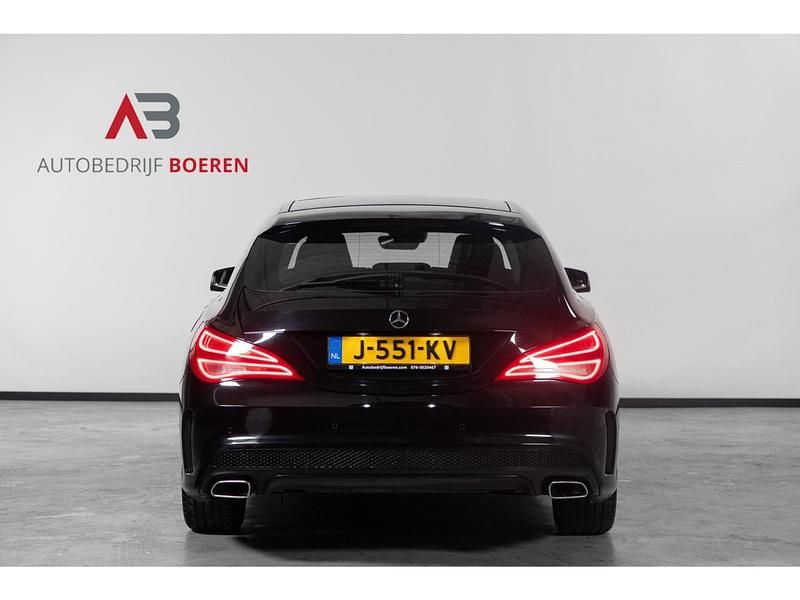Occasion Mercedes CLA180 OrangeArt Edition 123 PK (90 kW) 2015 Zwart Sedan
