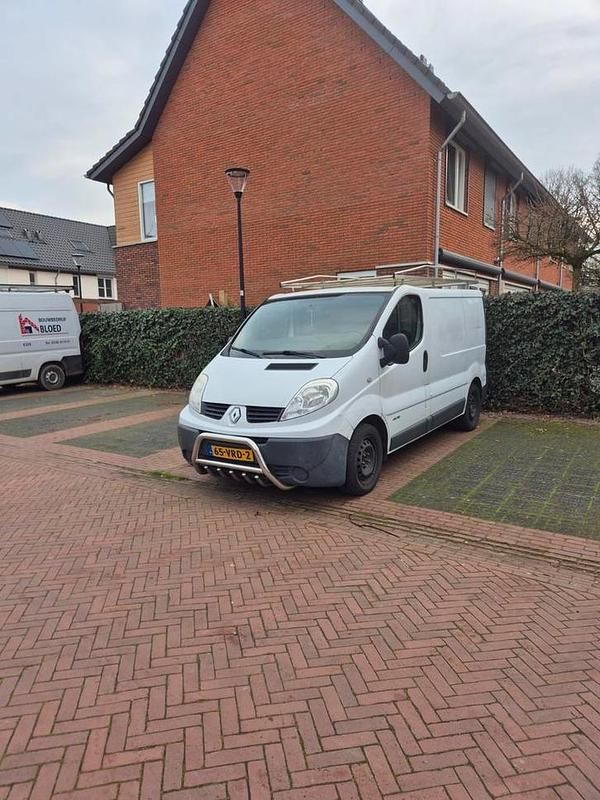 Gebruikt 2008 Renault Trafic MPV | € 3.500 (Goede deal) - Afbeelding 1/4