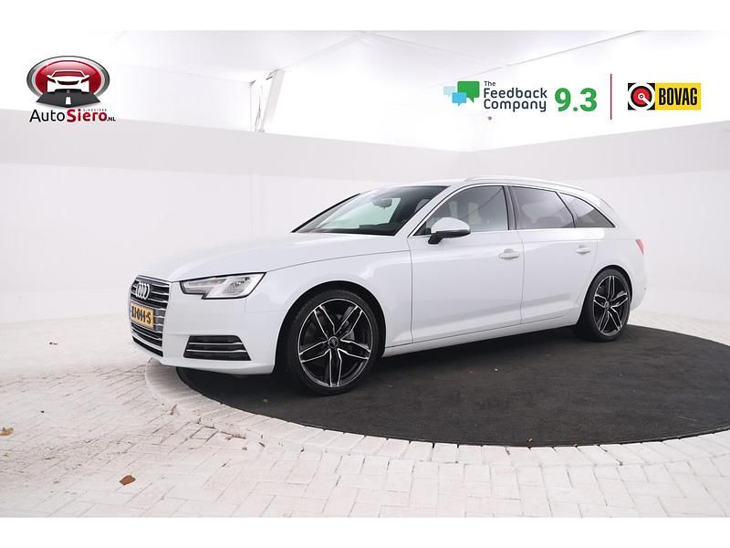 Wit Occasion 2017 Audi A4 Sport Stationwagen | € 20.999 (Eerlijke prijs) - Afbeelding 1/4