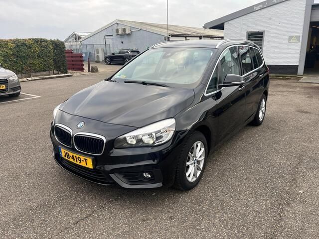 Zwart Gebruikt 2016 BMW 214 Stationwagen | € 7.999 - Afbeelding 1/4