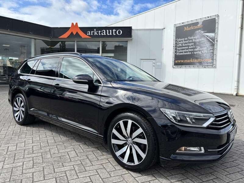 Zwart Gebruikt 2015 VW Passat Stationwagen | € 15.440 (Eerlijke prijs) - Afbeelding 1/3