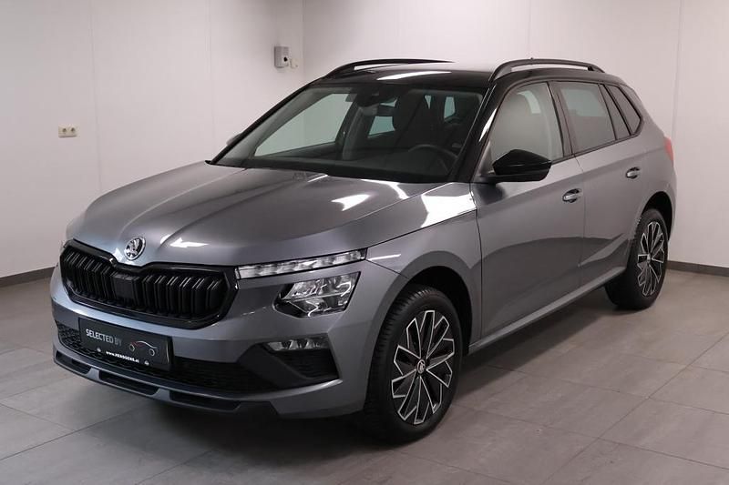 Grijs Gebruikt 2024 Skoda Kamiq Style SUV | € 24.894 (Goede deal) - Afbeelding 1/4