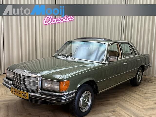 Groen Gebruikt 1977 Mercedes S280 Sedan | € 5.950 - Afbeelding 1/4