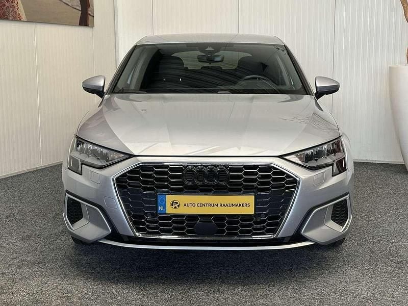 Occasion Audi A3 Sportback e-tron 2022 Grijs Hatchback