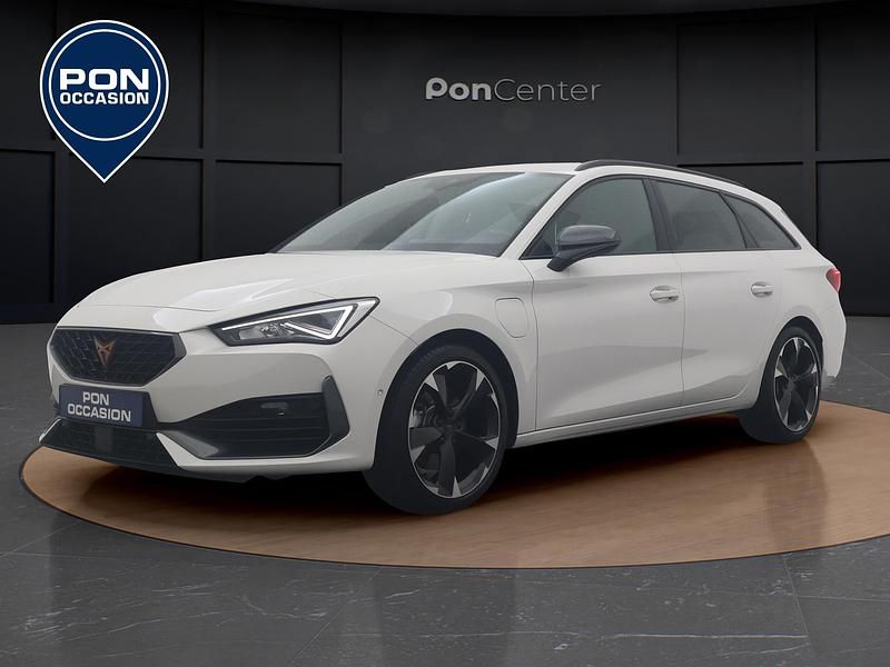 Wit Gebruikt 2023 Cupra Leon Stationwagen | € 27.950 (Eerlijke prijs) - Afbeelding 1/3