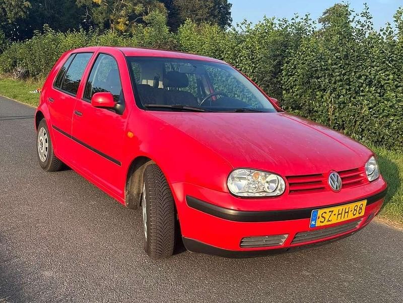 Occasion VW Golf III Trendline 75 PK (55 kW) 1998 Rood Hatchback
