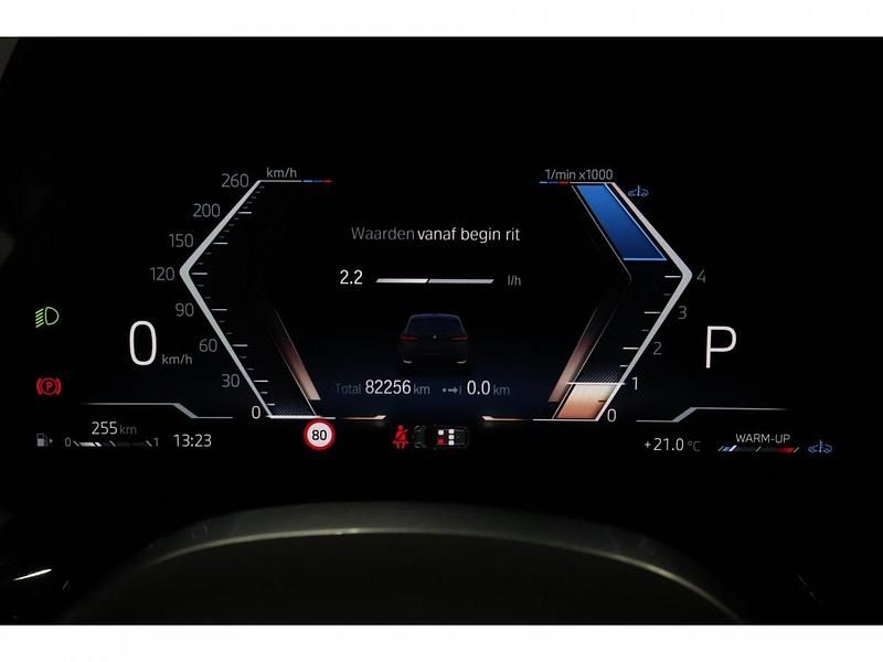 Occasion BMW 220 Active Tourer Comfort Edition 156 PK (114 kW) 2022 Sparkling copper grau metallic (grijs metallic) MPV