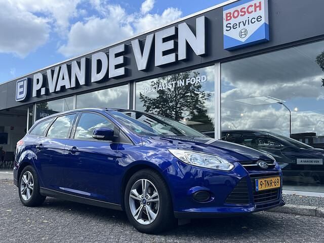 Blauw Gebruikt 2014 Ford Focus Stationwagen | € 5.950 (Eerlijke prijs) - Afbeelding 1/4