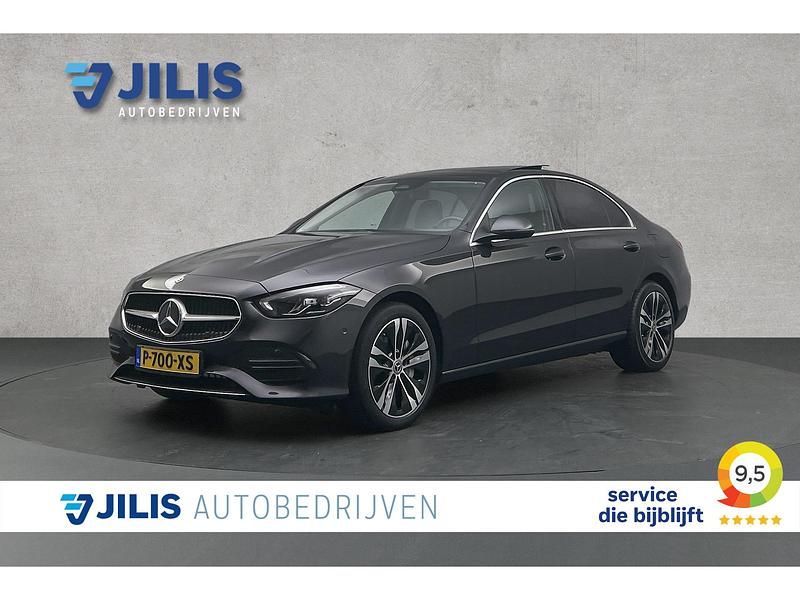 Grijs Gebruikt 2022 Mercedes C300 Sedan | € 37.950 (Goede deal) - Afbeelding 1/4
