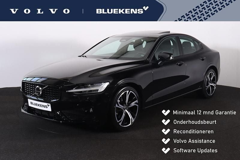 Zwart Gebruikt 2024 Volvo S60 Plus Sedan | € 39.900 (Eerlijke prijs) - Afbeelding 1/4