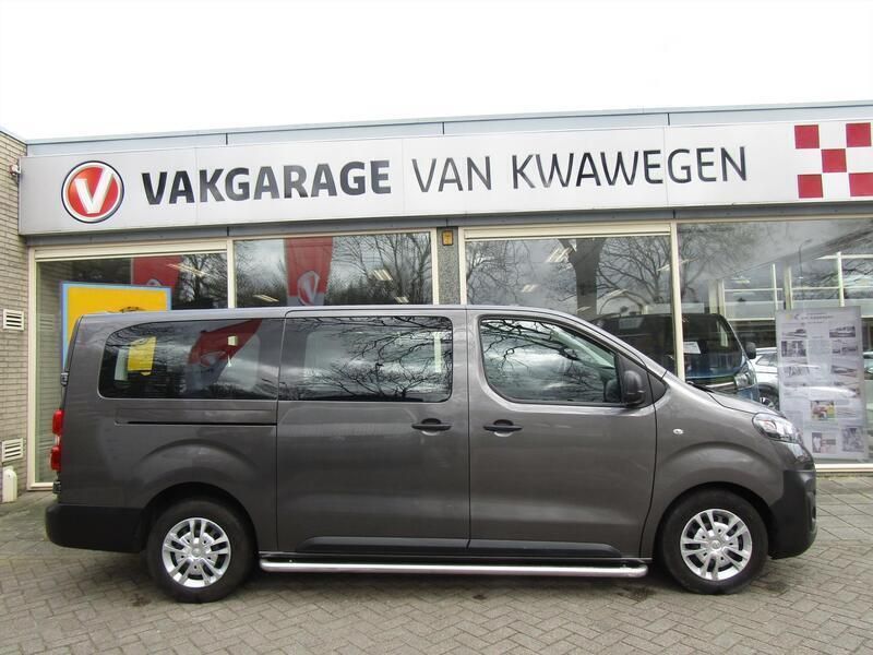Grijs Gebruikt 2020 Opel Vivaro Van | € 34.900 - Afbeelding 1/4