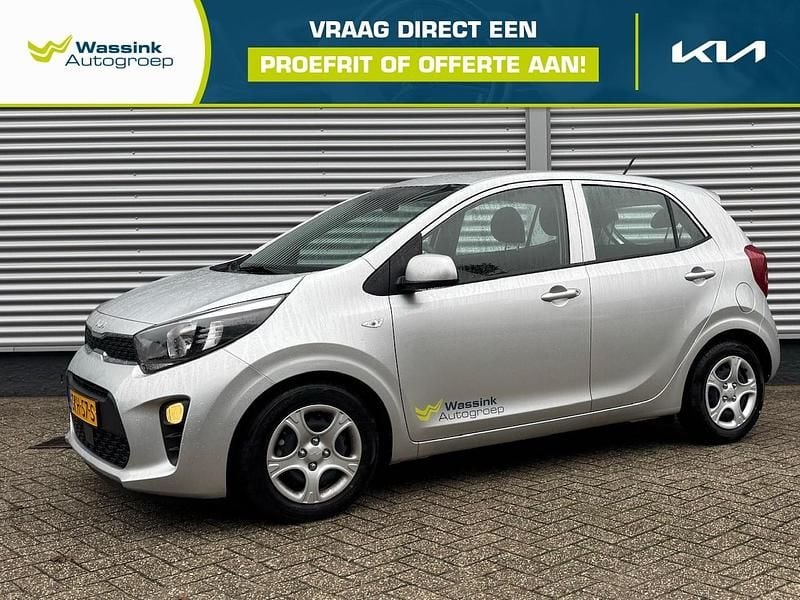 Grijs, metallic lak Gebruikt 2024 Kia Picanto Comfort Hatchback | € 15.220 (Eerlijke prijs) - Afbeelding 1/4