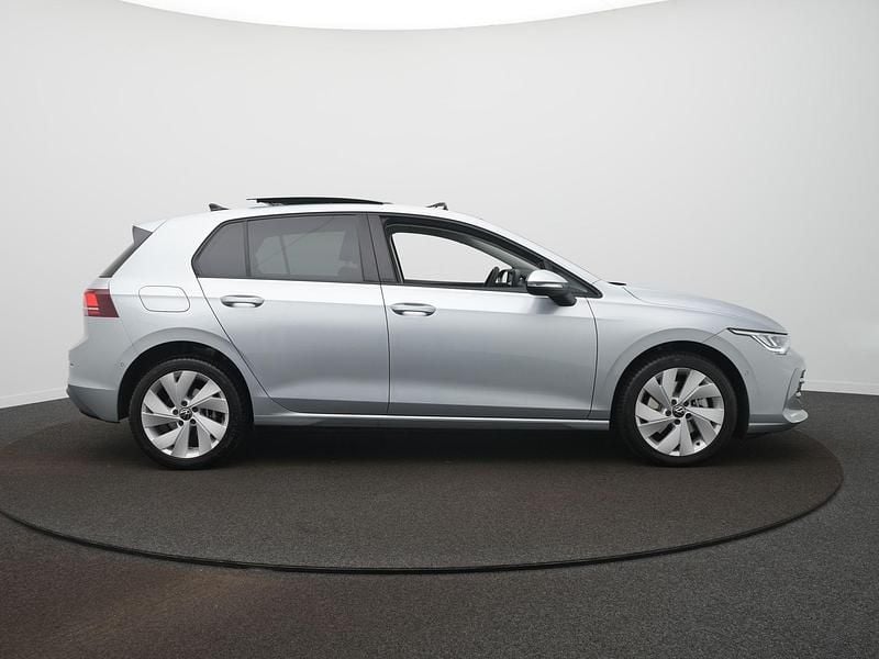 Occasion VW Golf VIII Edition 204 PK (150 kW) 2025 Grijs Hatchback