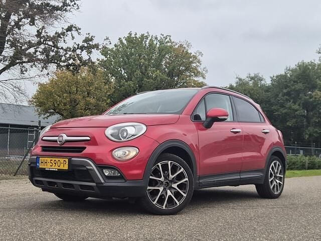 Rood Gebruikt 2015 Fiat 500 Cross Plus MPV | € 6.999 - Afbeelding 1/4
