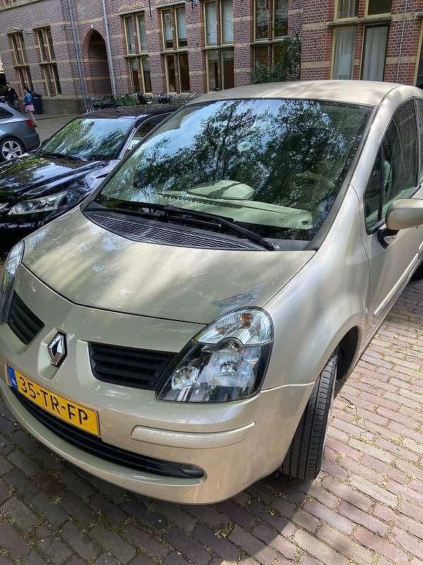 Beige Gebruikt 2007 Renault Modus Initiale MPV | € 2.900 (Goede deal) - Afbeelding 1/4