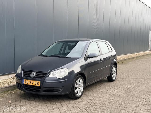 Occasion VW Polo 75 PK (55 kW) 2005 Blauw Hatchback
