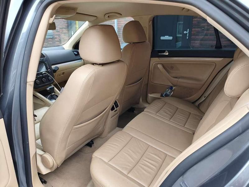 Occasion VW Jetta Highline 160 PK (117 kW) 2009 Sedan